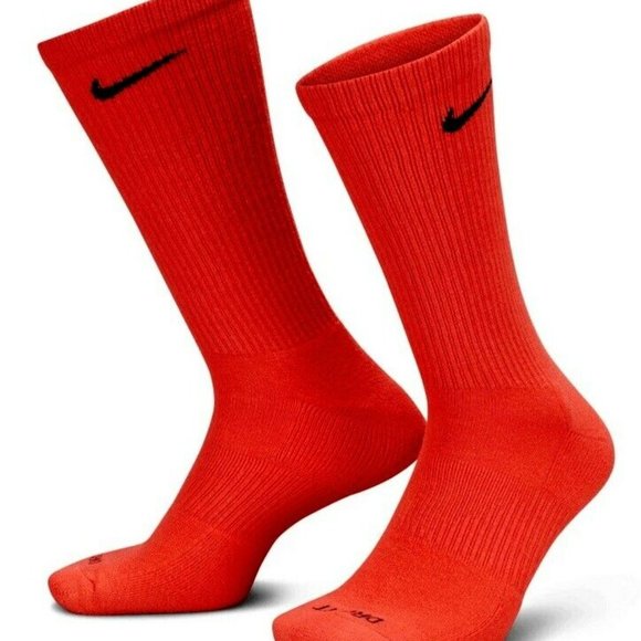 6-10 NIKE DRI-FIT EVERYDAY PLUS PERFORMANCE CUSHION CREW SOCKS RED WOMENS - Picture 1 of 13